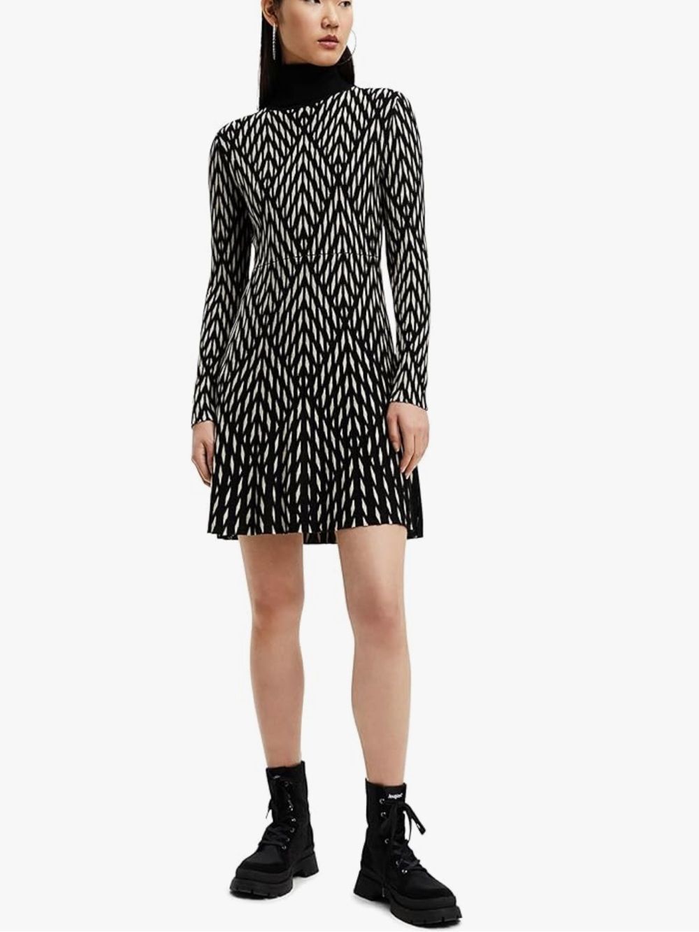 Desigual Black White Geometric Knit Turtleneck Mini Dress L Dark Academia Artsy